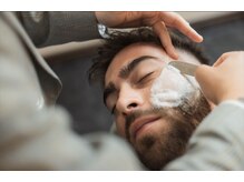 モーリーズバーバーショップ 北浜本店(MORLY’s Barbershop)