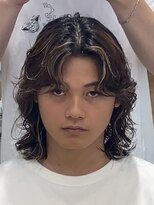 クロトヴィラ 天神大名(KUROT villa)&nbsp;メンズミディアムレイヤーボブ