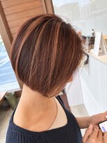 リドル ヘアー 駒生店(Riddle HAIR)&nbsp;立体感で軽く見せる大人ハイライトショート