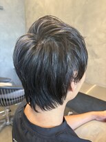 ユウシヘアー(Yushi Hair) ショート。