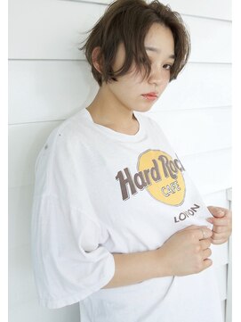 ホットリップ(Hot Lip) 大人のヌーディーショート