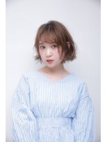 ネオリーブアイム 横浜西口店(Neolive aim)&nbsp;前下がりボブ×低温デジタルパーマ　ベージュ切りっぱなしボブ