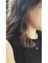 アフ(ahu) ミディアムヘア