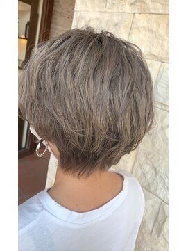 ブランシェ神領店 #シルバーベージュ【ブランシェ神領店 林】