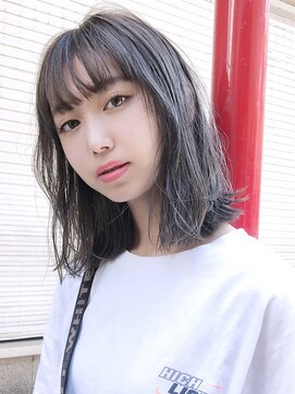 アイティー バイ アルバム 浦和店(IT by ALBUM) ウェーブボブ_オリーブカラーハイライトカラー_37805