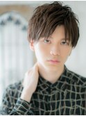 栗色カラーで透明感！計算ずくフェザーマッシュヘアーe仙台