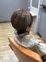 クロデザイン(KURO DESIGN)&nbsp;ハイライトカラーボブ