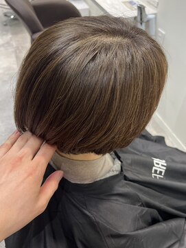 GBG 自由が丘 *After→Before*右スワイプ【白髪ぼかし脱白髪染めハイライト】