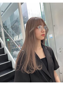 シェリ 天神(CHERIE) 福岡 ブリーチ ベージュ グレージュ ダブルカラー ハイライト