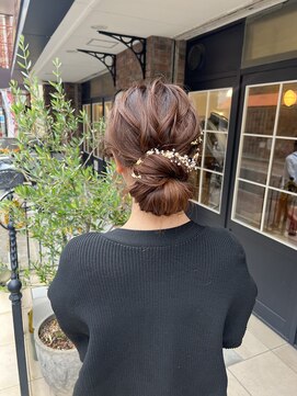 トータルビューティ ジェム バイ ヘアタイム(TOTAL BEAUTY gem by HAIR TIME) シニヨンヘア お呼ばれヘア