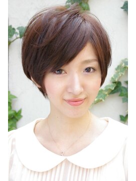 キュー ヘア(Que hair) 大人っぽいショートグラデーションスタイル