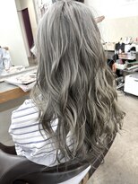 トータルビューティブレイクデュオ(TOTAL BEAUTY BREK DUO)&nbsp;ハイトーングレージュ