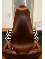 スローネ(THRONE)&nbsp;艶カラー／髪質改善／新宿／20代30代40代