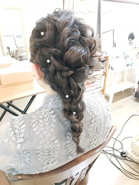 ロカット サロン(Roquat Salon) 編み下ろしブライダルアップアレンジ【ヘアアレンジ　立川/袴】
