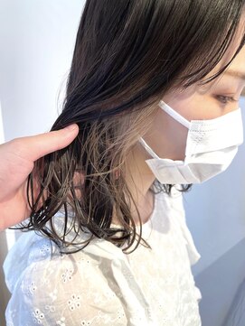 ミーナ バイ アーバン(Meena by urban.) 【ANNEXハザマ】イヤリングカラー×透明感ベージュ