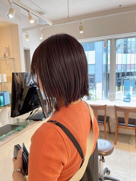 キャンバス バイ ネオリーブ 横浜西口(Canvas by neo.) 切りっぱなしボブ 前下がりボブ オレンジブラウン sn