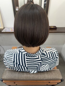 モアビー(More.vie) ショートボブ