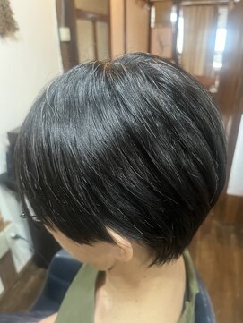 リリ(Liri) 大人ショート