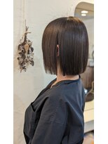 マインドヘアー(MiND HAiR) 切りっぱなしボブ