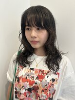 フィル(fil)&nbsp;セミロングのドライパーマ