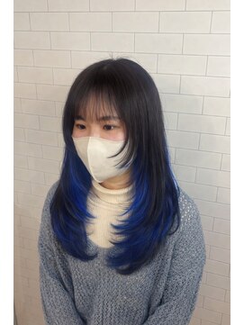 アモア(amoa) ブルーのインナーカラー