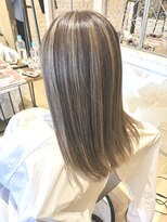リザ ヘアー サロン 大谷 なんごう店(LIZA hair salon)&nbsp;筋感白髪ぼかしハイライト