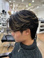 オーシャントーキョー 大阪(OCEAN TOKYO)&nbsp;ワックスなしツーブロックメンズセンターパートニュアンスパーマ