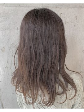 バロンフェム(baLon.fem) アッシュベージュ×ナチュラルウェーブ