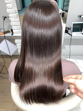 リーホリエ(Lee Horie) 最上級ツヤストレート