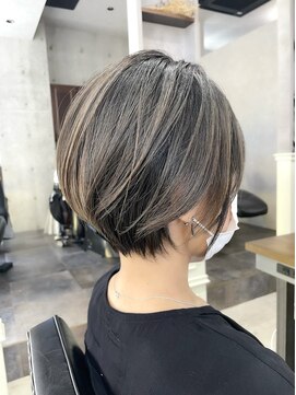 ザシー オモテサンドウ(The C) 30代40代50代◎丸みとシャープな毛先◎ショート「TheC 表参道」