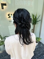スミ(sumi)&nbsp;結婚式ヘアセット×ハーフアップ