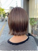 切りっぱなしボブ×ベージュ