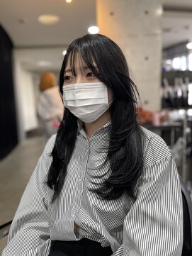 ニーゼロゼロナナ(2007) レイヤーカット