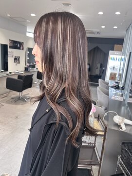 キング 枚方店(K!ng) ハイライトカラーミルクティーベージュレイヤーカット