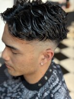 バッドバーバー 沖縄那覇(BADBARBER NAHA)&nbsp;メンズパーマ/スキンフェード