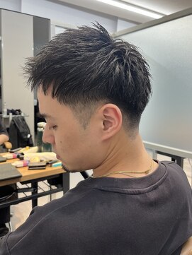 ジーナ 天神(Zina) フェードショート　【YUZUKI】