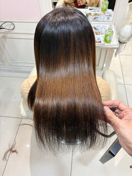 アッシュ 西荻窪店(Ash) ダメージ補修**しながら叶える極上ツヤストレート