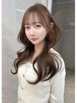 マロンベージュ×レイヤーカット