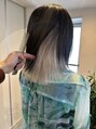 ユヌ(Une) デザインカラーは十八番です