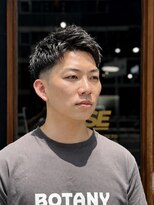 ベース(BASE)&nbsp;Cafe&Barber BASE×ツーブロフェード