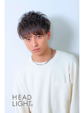 アーサス バイ ヘッドライト 君津店(ursus by HEADLIGHT) *Ursus hair Design *　ウェットマッシュショート