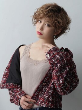 ジャックモアザン 新宿タカシマヤ店 外国人風/パーマ風ベリショ[新宿/新宿駅/白髪ぼかし]