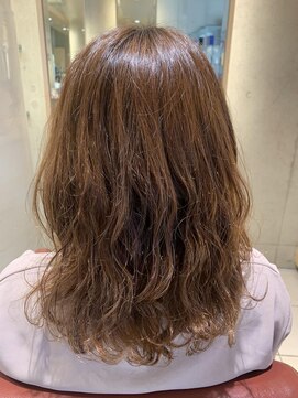 エム インターナショナル 春日部本店(EMU international) 酸性パーマ