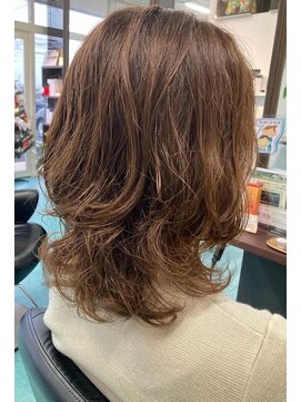 ブルーム(Bloom) ウルフヘアー