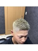 スキンフェード&イケ派手カラー