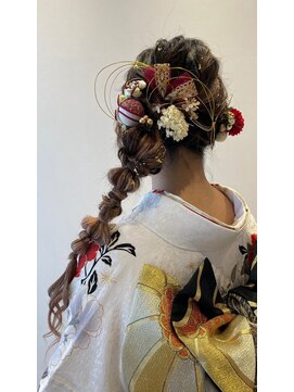 ヴィアンカ(Vianca) 成人式 編みおろし