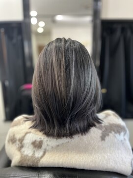 シックス(NO.6) グレージュバレイヤージュ