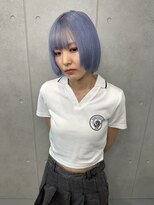 レオクマ(REOKUMA)&nbsp;コバルトブルー/ブルーカラー/レイヤーボブ/ブリーチカラー