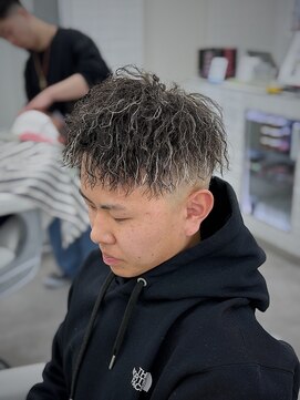 ダムディートウキョウ 心斎橋店(DAMDEE TOKYO) ホワイトメッシュ×ツイスト