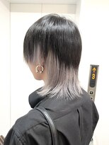 ノブレス(NOBLESSE)&nbsp;インナーカラー×ウルフカット